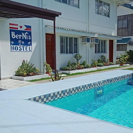 Bernis Hostel モアルボアル エクステリア 写真