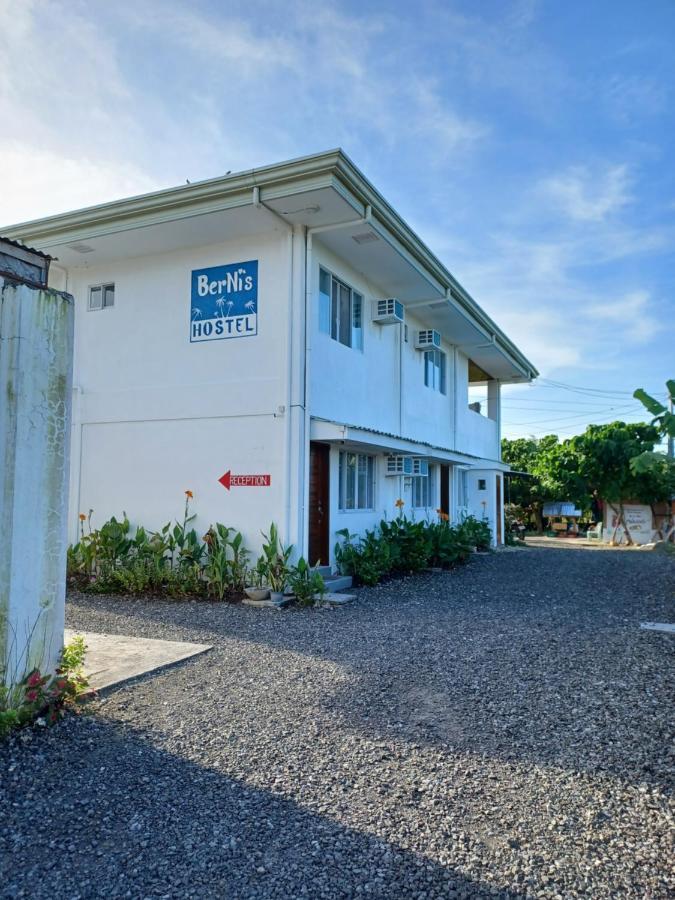 Bernis Hostel モアルボアル エクステリア 写真