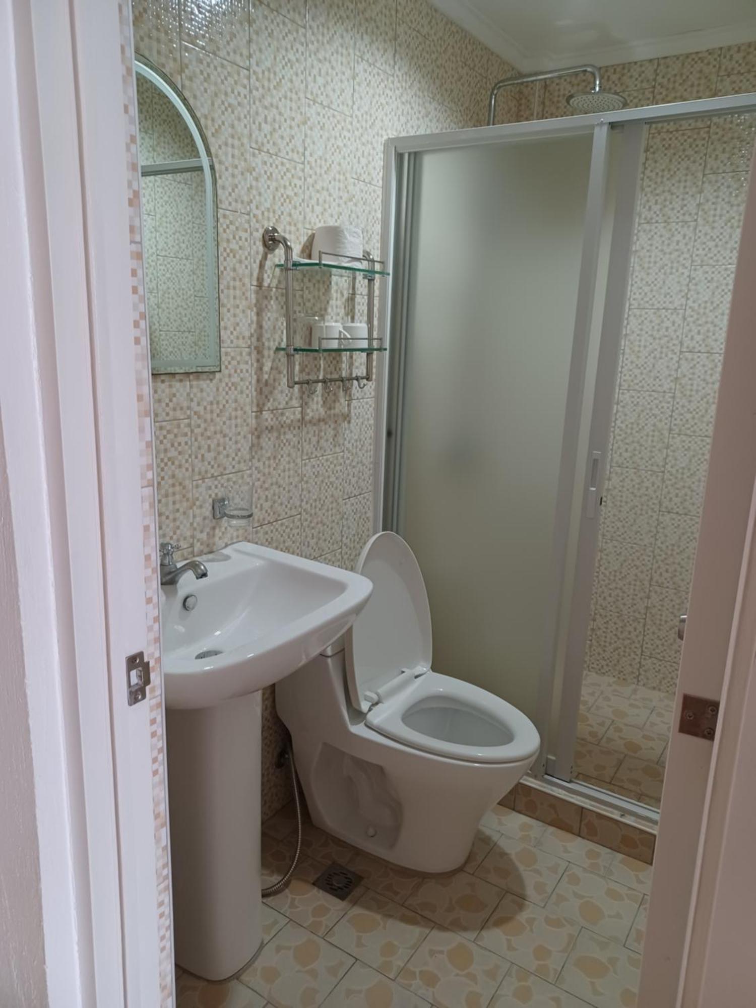 Bernis Hostel モアルボアル エクステリア 写真